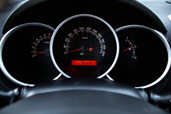 Kia Venga 1.4 CVVT EX - 9