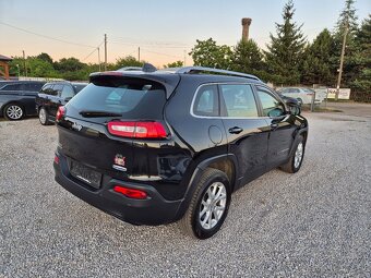 Jeep cherokee - 9