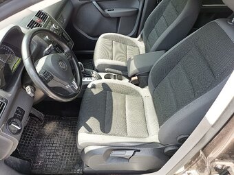 Volkswagen Touran 2.0tdi 103kw 7miestny - 9