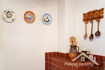 Čarovná drevenica v malebnej obci Heľpa na Horehroní - 9