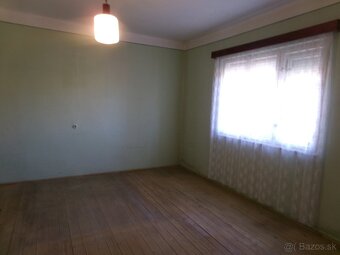 ZNÍŽENÁ CENA 3iz. rodinný dom Levice - 9