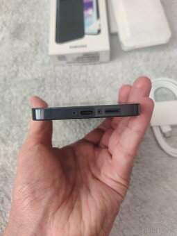 Samsung Galaxy A55 128GB,8GB RAM - 9