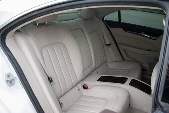 Mercedes-Benz CLS Kupé 350d 4Matic, 185kW, / AJ NA SPLÁTKY / - 9