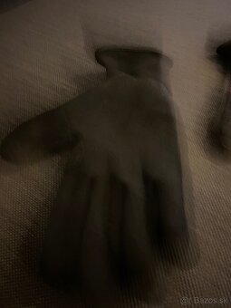 Predám nové nepoužité rôzne kvalitné rukavice - 9