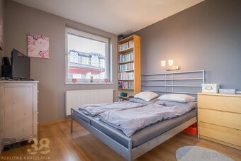 Priestranný 3-izbový byt v novšom bytovom dome v Poprade - 9