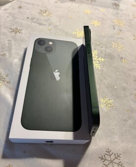 iPhone 13, green, 128 GB - 9