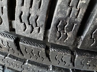 Sada celorocnych pneumatik 205/55 R16 - 9