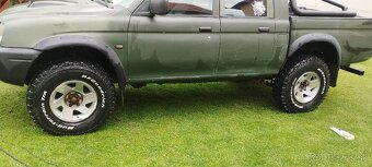 Mitsubishi L200 2.5tdi - 9