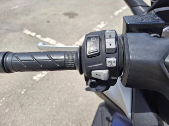 Honda Forza 125, 11kw - 9