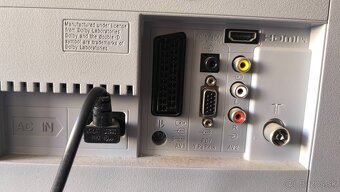 Predám Sony Bravia KDL - 22 BX 200 - 9