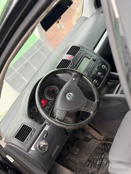 Volkswagen Golf V 2.0TDi - 9
