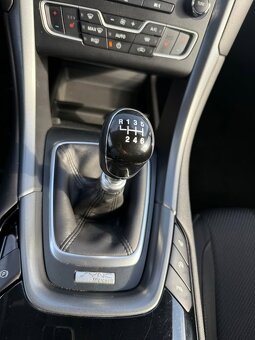 Ford Mondeo 1.5 EcoBoost Trend - 9