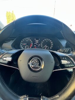 Škoda Octavia IV 126.000km r.v.:2020 - 9
