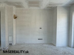 Znížená cena novostavba 4 izb. rodinného domu v Pezinku - 9