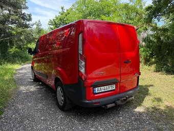 Predám Ford Transit Custom 2,0 - 9