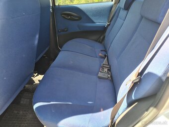 Fiat Punto 1,2 8v 101.890km nová STK + EK - 9