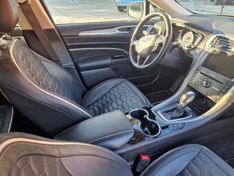 Ford Mondeo Vignale Hybrid - 9