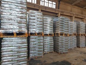 Drevené Peletky Pelety 6mm A1 Borovicové Hoblín stolárov - 9