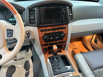 Jeep Grand Cherokee 3.0 CRD Overland A/T 4X4 Redukcia IT - 9