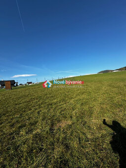 Predaj pozemok Papradno v krásnom prírodnom prostredí - 9