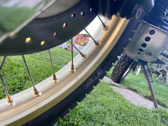 Yamaha XT600 - 9