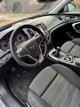 Opel Insignia 2.0CDTi - 9