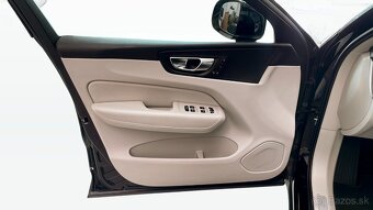 Volvo XC60 B4 145KW AWD AT - 9