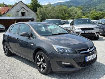 Opel Astra 1.4 Turbo 140k Sport - 9
