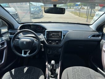Peugeot 2008 1.2 benzín, 60kW, MT/5, rok:2016. - 9