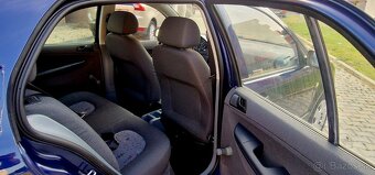 Škoda Fabia 1.2 HTP 12V 47KW Najazdených 48.000Km ORGINÁL - 9