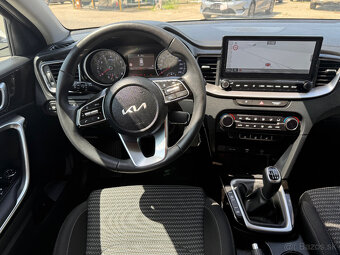 Kia CEED SW 1.5 TGDi M6 Gold - 9