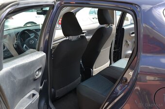 Toyota Yaris - 9