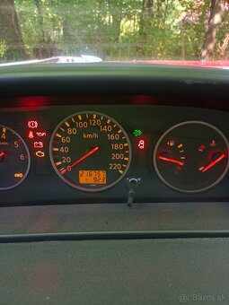 Nissan Xtrail T30 - 9
