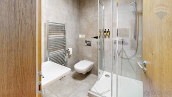 NA PREDAJ APARTMÁN VO VYHĽADÁVANOM TURISTICKOM CENTRE VALČA - 9