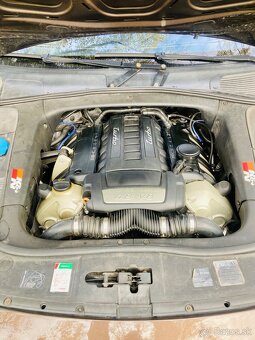 Porche Cayenne Turbo 4.8V8 Twinturbo - 9