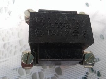 Rôzne transformátory . - 9