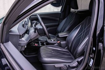 Ford Mustang Mach-E / ODPOČET - 9