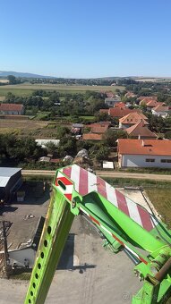 Teleskopický nakladač Merlo 40.25 - 9