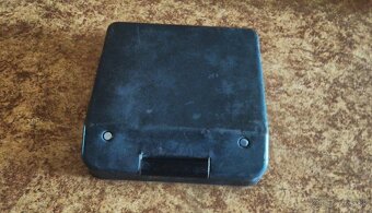 starožitní písací stroj Hermes Baby - 9