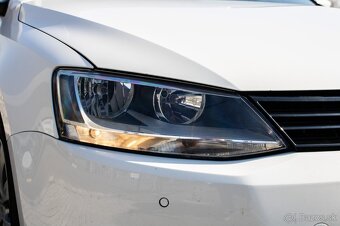 Volkswagen Jetta 1.6 TDi / 77 kW / 2013 - 9