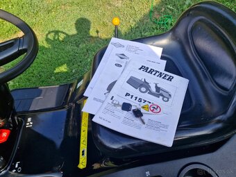 Traktorová kosačka Partner P11577RB. (Husqvarna) - 9