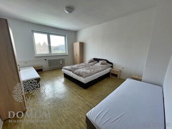 Rodinný dom s pozemkom 1319m2, Trenčín – ul. Bratislavská - 9