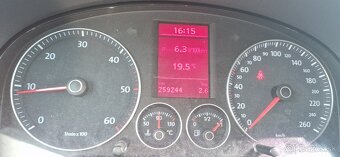 Volkwagen Touran - 9
