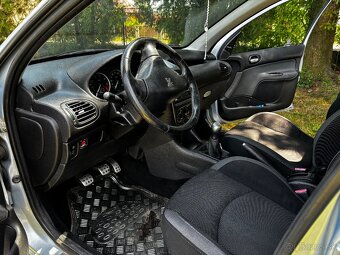 Peugeot 206 1.4i 2006 - 9