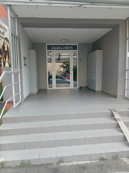 REZERVOVANE 2 - izbový byt Trenčín - juh - 9