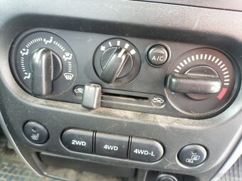 SUZUKI JIMNY 1.3i - na predaj / aj na splatky - 9