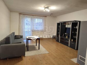 Rodinný dom v obci Láb pripravený na nasťahovanie - 9