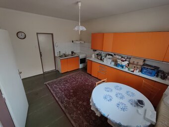 Rodinný dom Brusno - predaj - 9