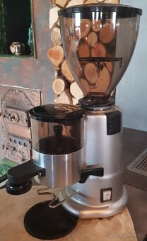 Espresso stroj CARIMALI + mlynček - 9