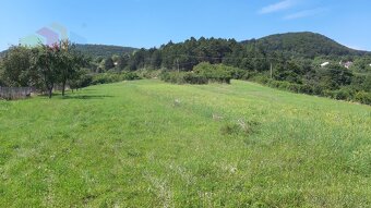 STAVEBNÝ POZEMOK 2250 m² TRENČIANSKE MITICE - 9